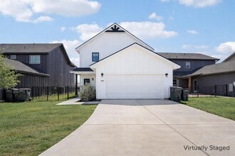 Building Photo - 416 Stagecoach Trail