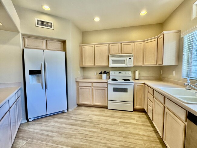 Photo - 655 W Vistoso Highlands Dr Apartment