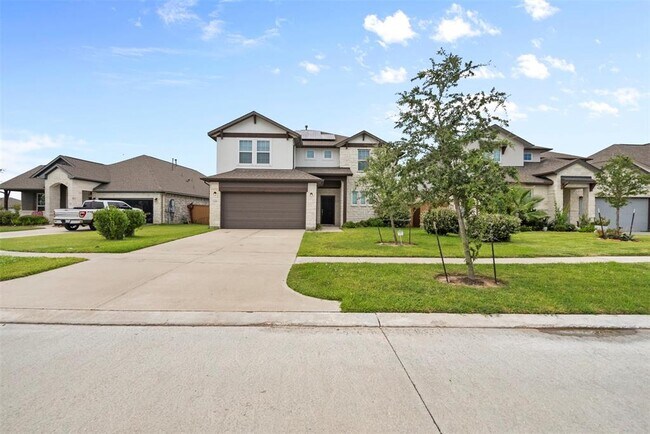 Building Photo - 2405 Bayrose Dr