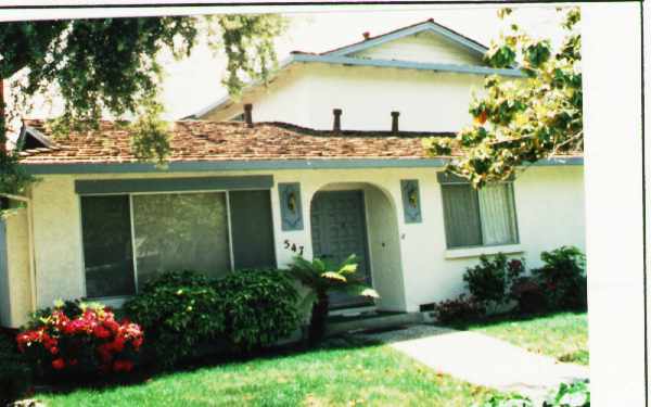 Building Photo - 547 S Keiley Blvd