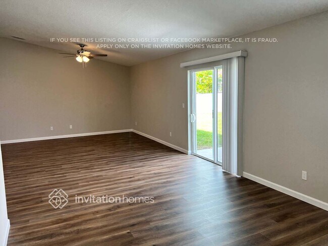 Foto del edificio - 131 SW Carter Ave