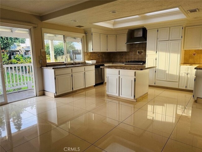 Building Photo - 17807 Joshua Cir