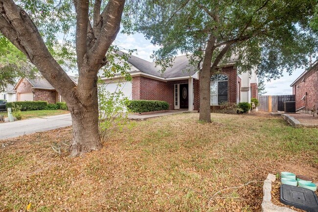 Foto del edificio - 3709 Crownover St