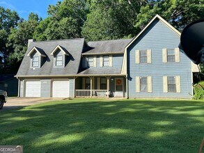 Building Photo - 5763 N Castlegate Dr