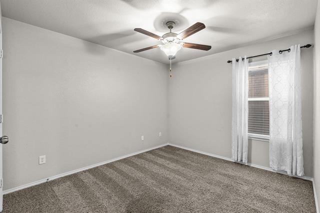 Building Photo - 9005 Holliday Ln