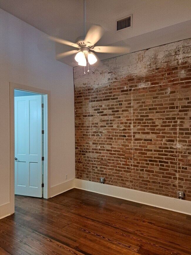 Foto del edificio - 204 Decatur St