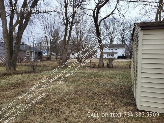 Foto del edificio - 32607 Montcalm St