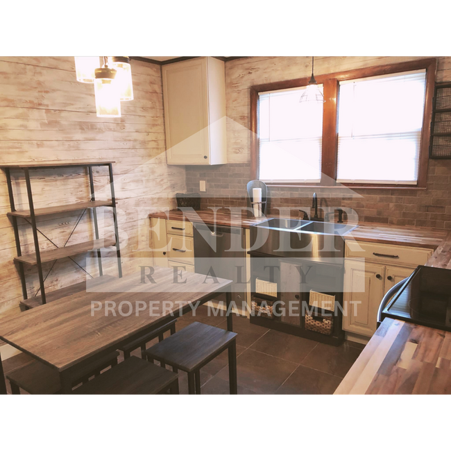 Foto del edificio - QUAINT, COZY SPACE