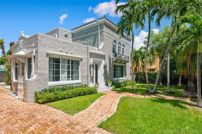 Foto del edificio - 2318 Prairie Ave