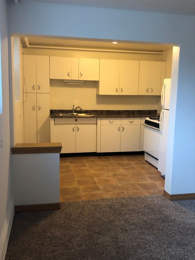 Foto principal - 4610 Bryant Ave S