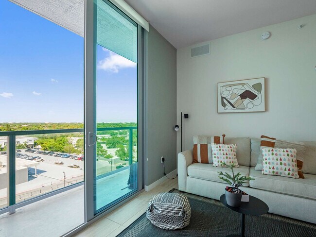 Foto del edificio - 3900 Biscayne Blvd