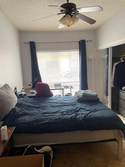 Building Photo - 806 W 24th St