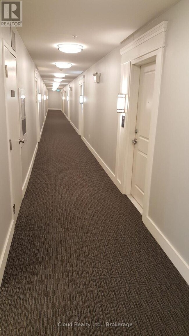 Photo du bâtiment - 650 Sauve St