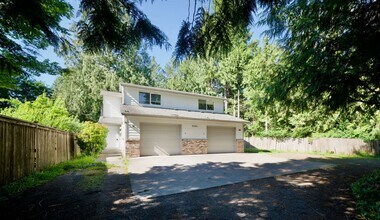 Building Photo - 9503 15th St SE
