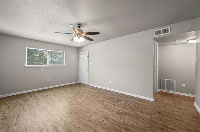 Foto del edificio - 760 Ponderosa Dr
