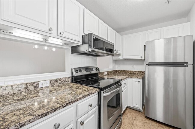 Foto del edificio - 501 Knights Run Ave