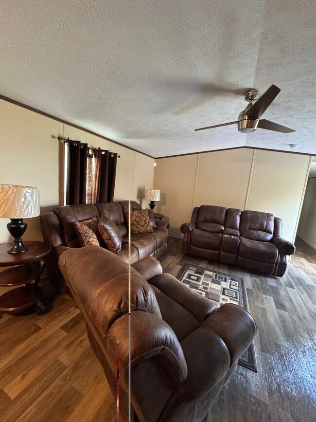 Foto del edificio - 35170 Highway 69