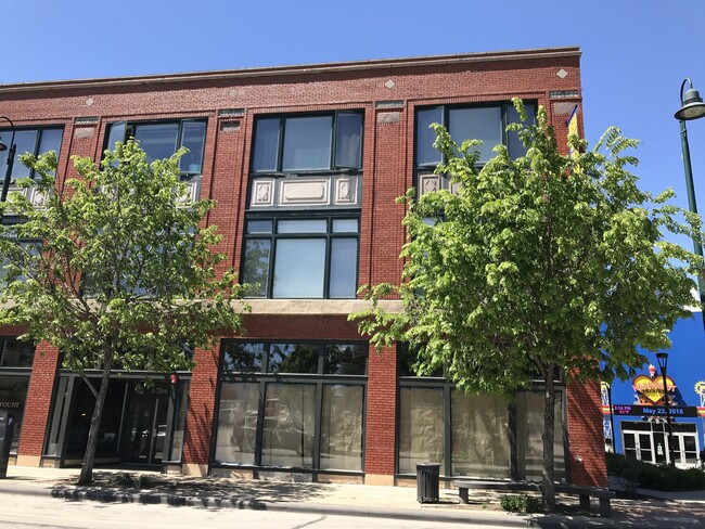 Building Photo - 6710 Detroit Ave