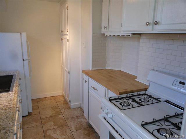 Foto del edificio - 570 Steele St