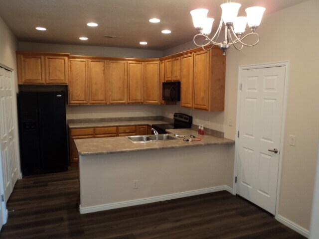 Kitchen - 96 Desert Willow Ln