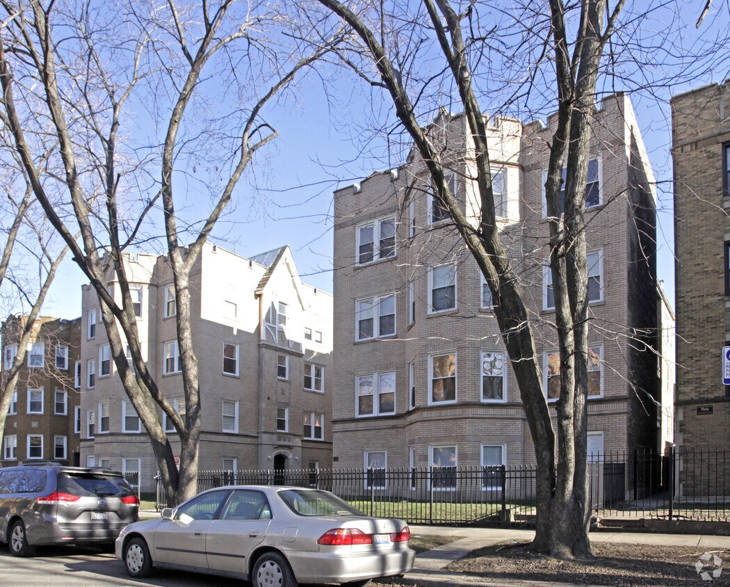 Foto principal - Artesian square condominium