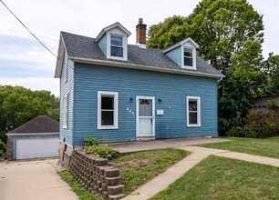 Building Photo - 844 Clarke Dr