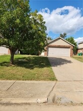 Building Photo - 299 Copper Oaks Dr