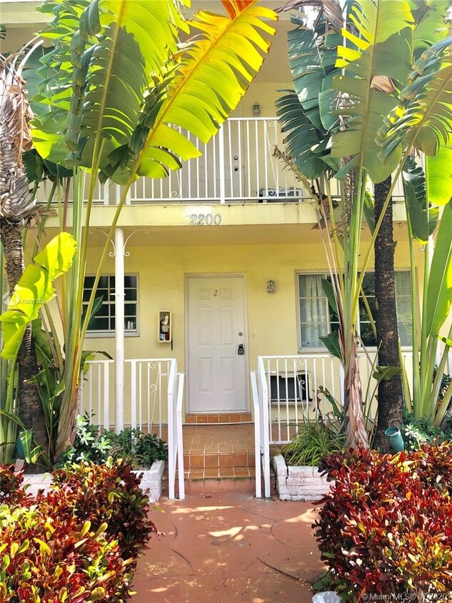 Primary Photo - 2200 Calais Dr