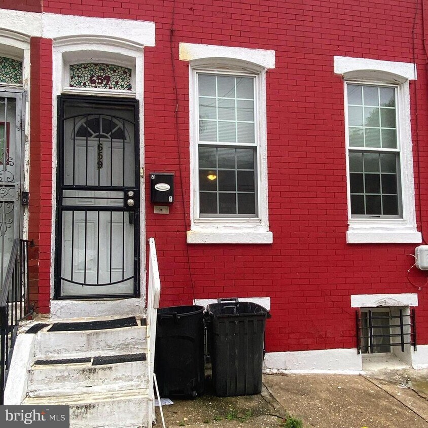 Foto principal - 659 N 38th St
