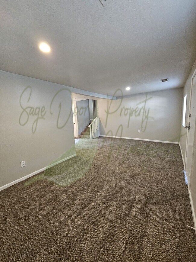 Building Photo - Charming 2 Bedroom Home in Raytown