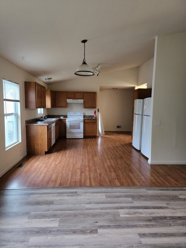 1410 Sutherland Ave, Kalamazoo, MI 49006 House Rental in Kalamazoo