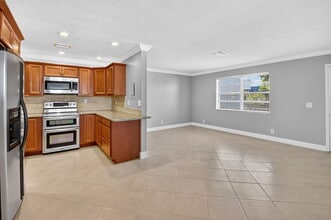 Building Photo - 184 Burgandy Way