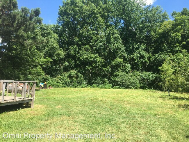 Building Photo - 2 br, 1 bath House - 6548 Austin Peay Hwy