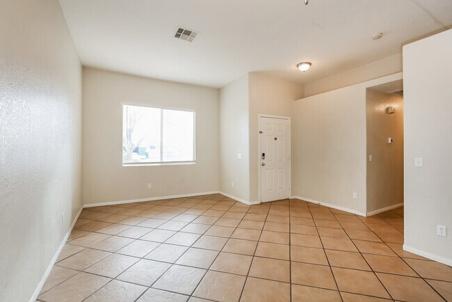 Foto del edificio - 2114 Heritage Ridge Ave