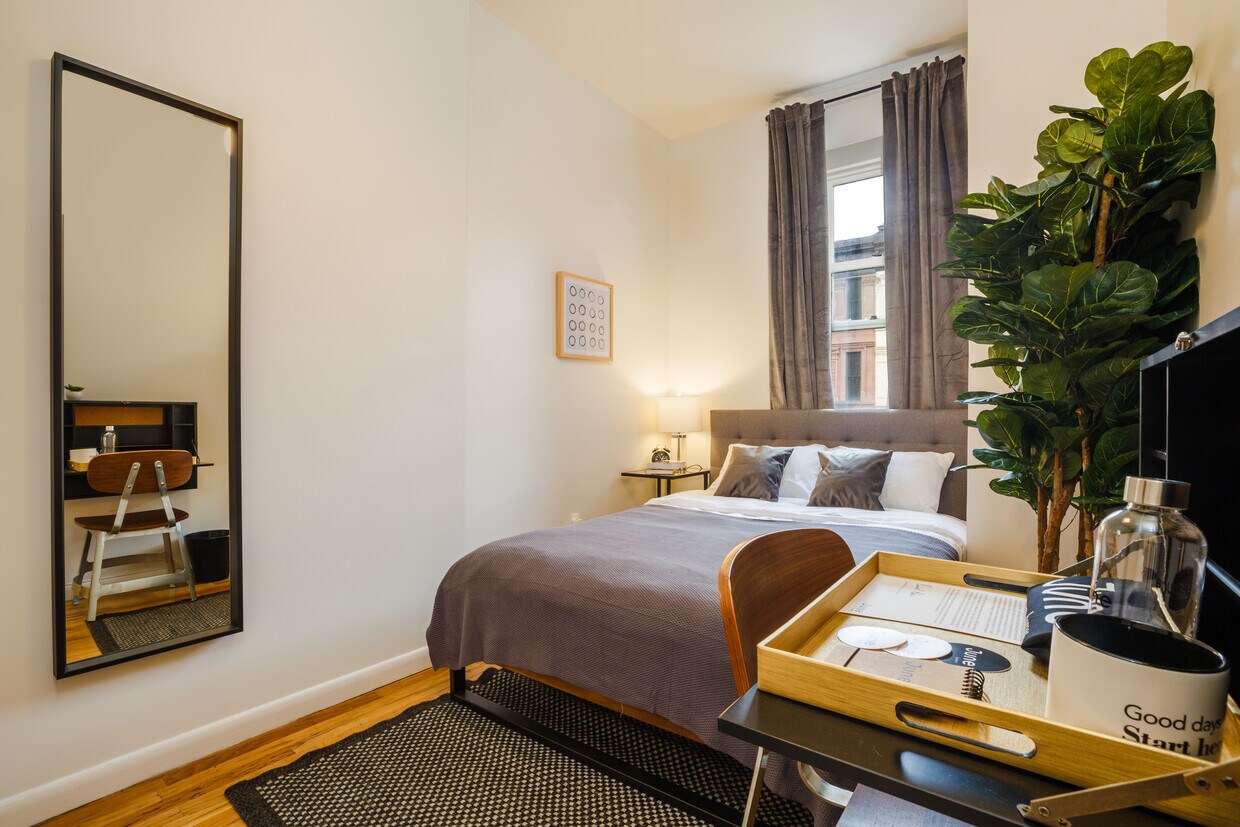 Foto principal - 57 W 85th St