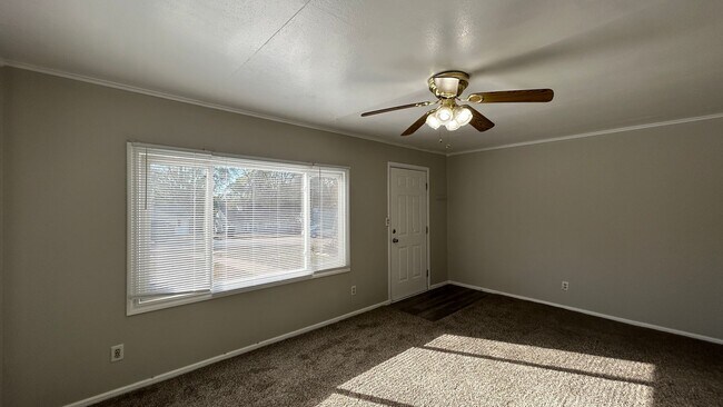 Foto del edificio - 2 bedroom home