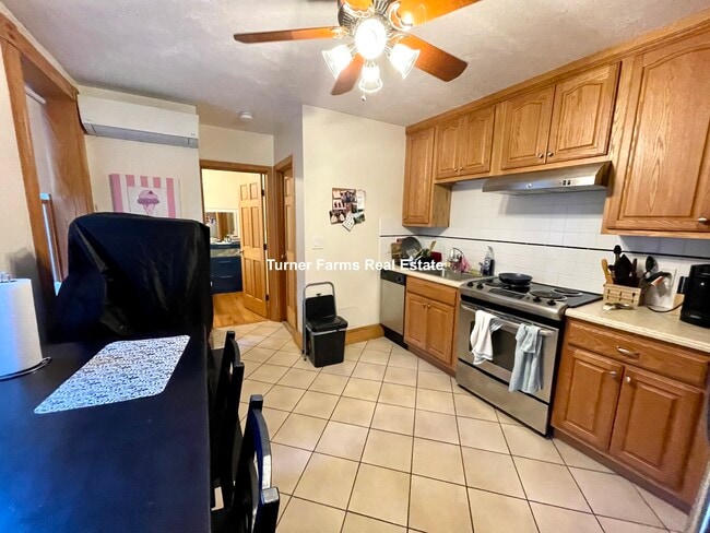 Building Photo - 5A Phillips St