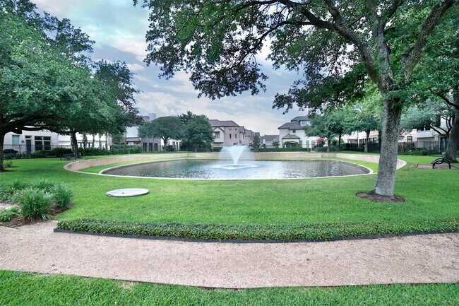 Foto del edificio - 6335 E Mystic Meadow