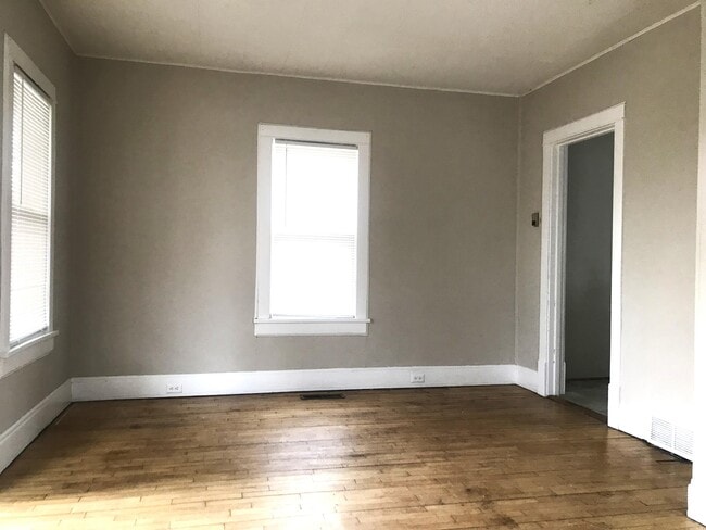 Foto del edificio - 2228 NE Madison St