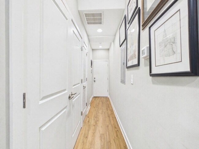 Foto del edificio - 1439 S 20th St