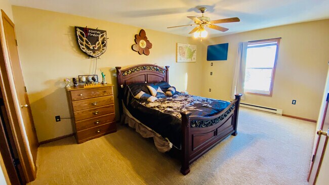 Suite principal - 384 Minz Park Cir