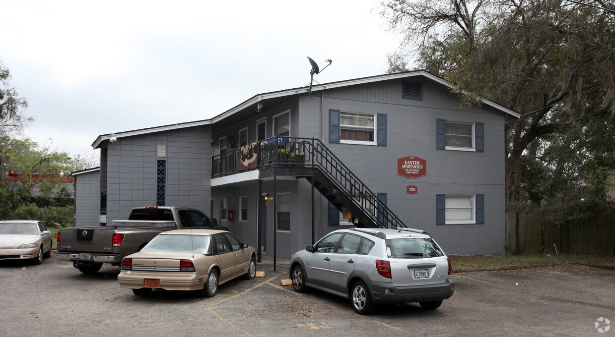 Exterior del edificio - Easter Apartments