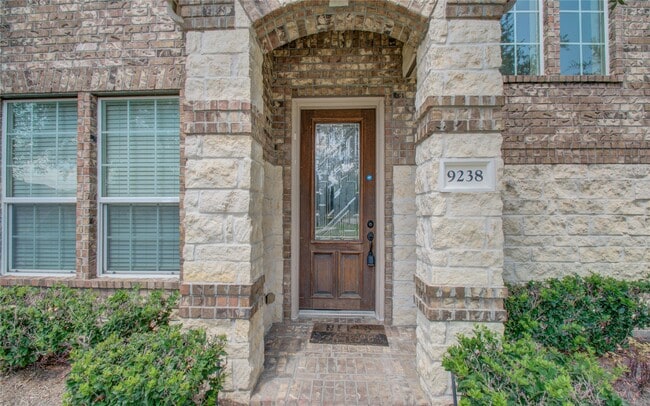 Building Photo - 9238 Solvista Pass Ln