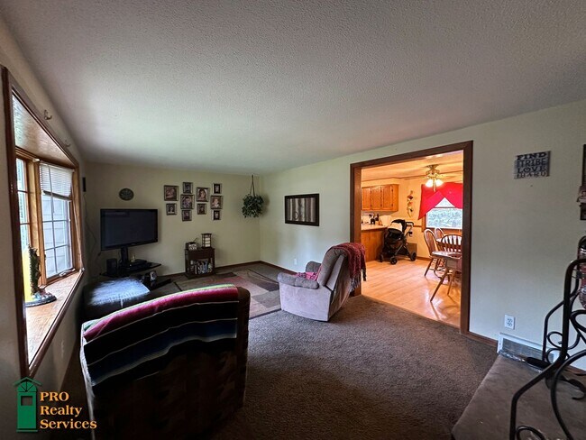 Foto del edificio - 3 Bedroom Home
