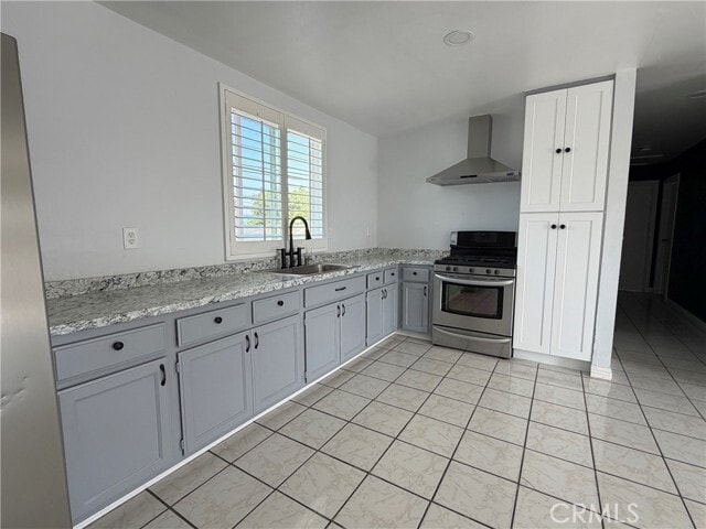 Building Photo - 2529 Senta Ave