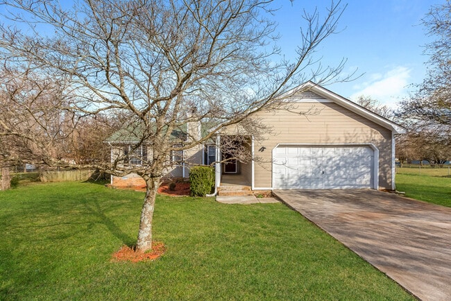 Building Photo - 13092 Copperfield Ln