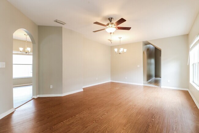 Building Photo - 457 Summer Sails Dr