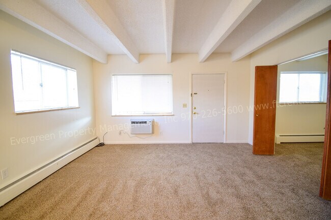 Foto del edificio - 1109 Alford St