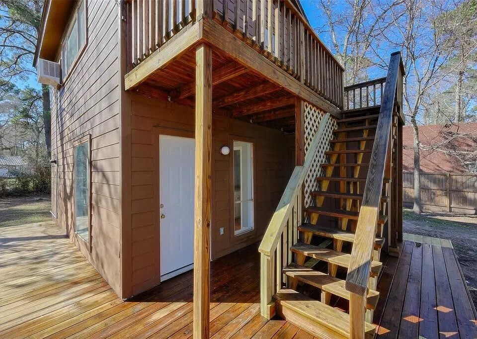 Foto principal - 6076 Sinclair Dr