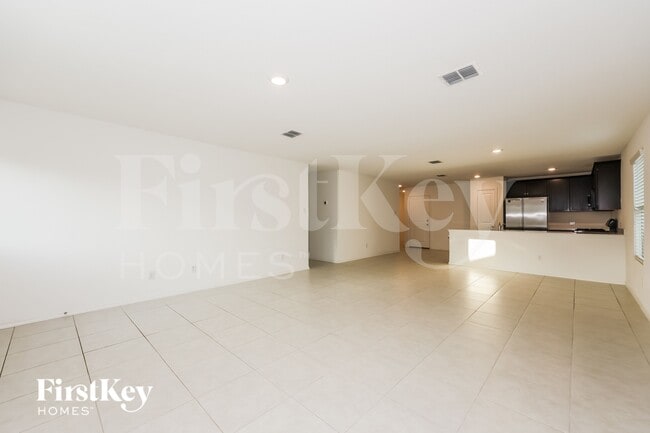 Building Photo - 14837 Firerock Rd